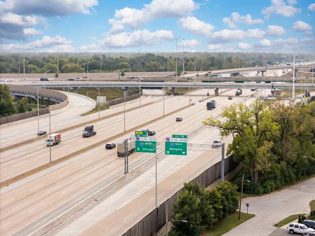 $194,999 | 14901 Richmond Avenue, Posen, IL 60469