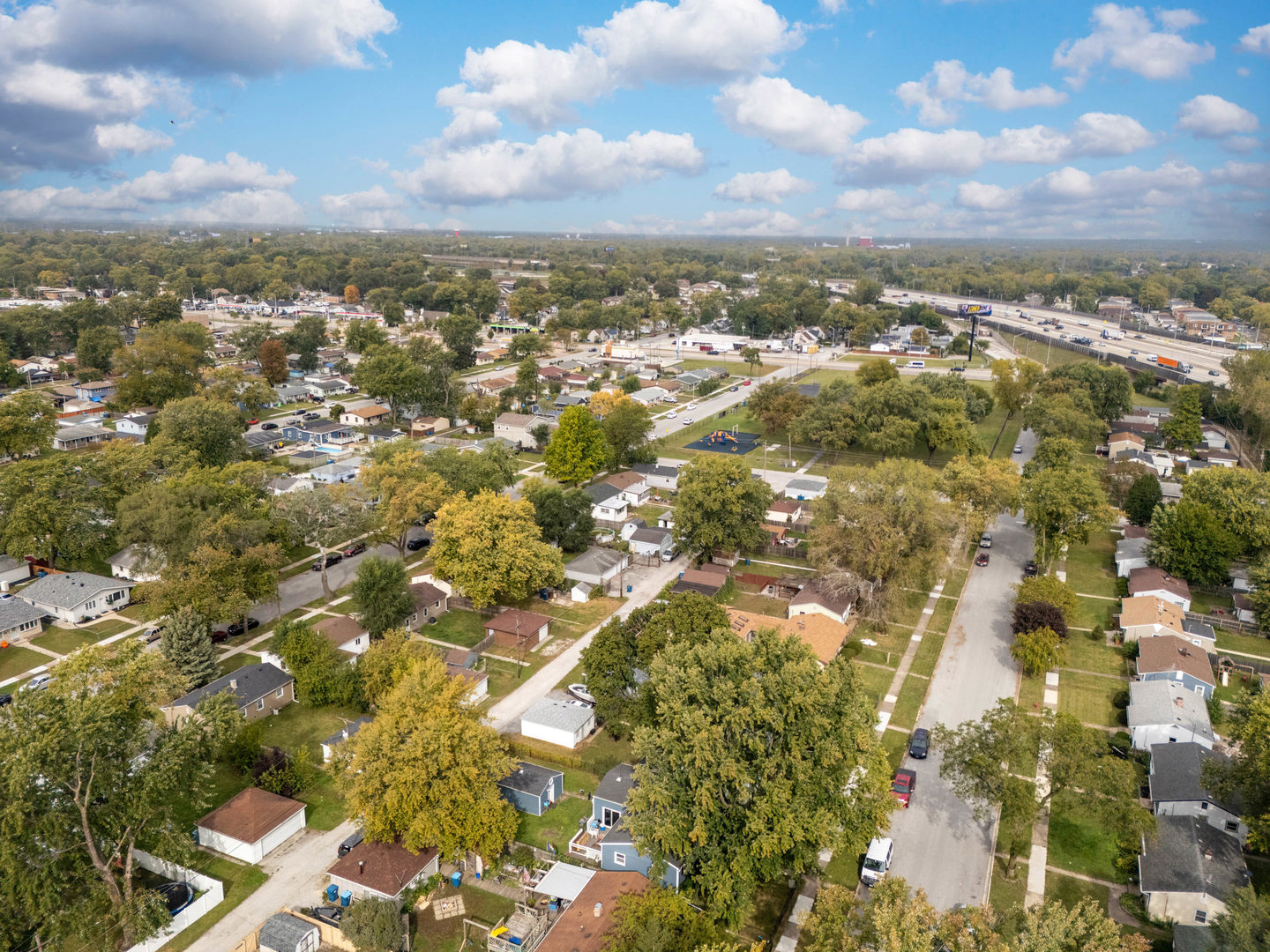 14901 Richmond Avenue Posen, IL 60469 - Photo 33 of 33 an aerial view of residential building with yard