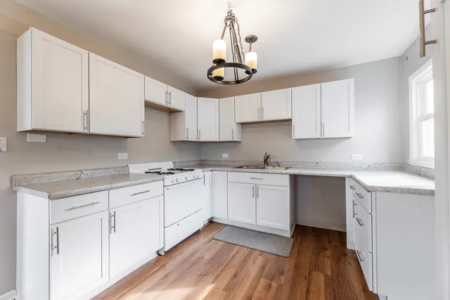 $194,999 | 14901 Richmond Avenue, Posen, IL 60469