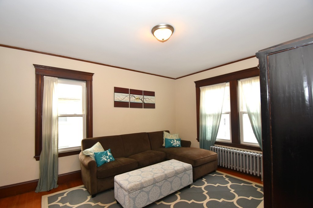 31 Winslow Road Belmont, MA 02478 - Photo 8 of 20 Gallery Image 8