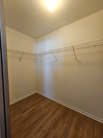 $2,395 | 852 Woodewind Drive, Naperville, IL 60563