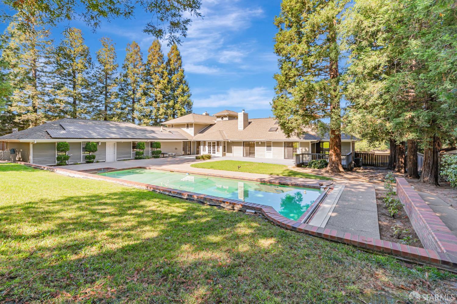 165 Pine Creek Road Walnut Creek, CA 94598 - Photo 7 of 79