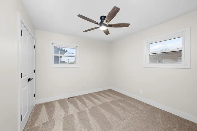 $214,900 | 392 33rd Ave Court, East Moline, IL 61244