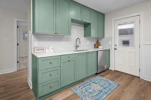 $214,900 | 392 33rd Ave Court, East Moline, IL 61244