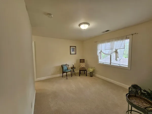 $1,149,000 | 6644 Hillsgate Court, Newburgh, IN 47630