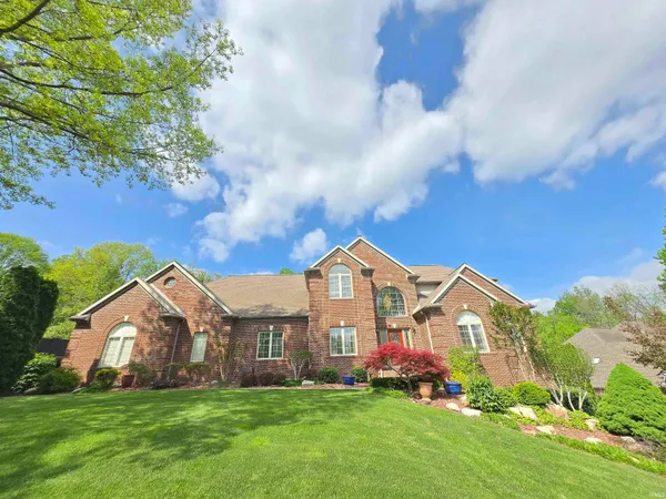 $1,149,000 | 6644 Hillsgate Court, Newburgh, IN 47630