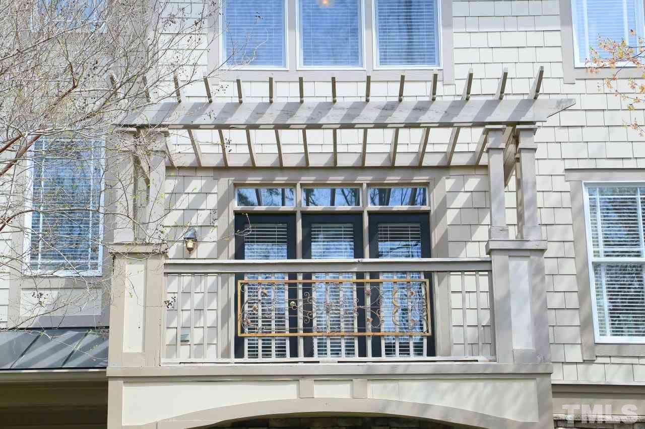 4806 Crestmore Road Raleigh, NC 27612 - Photo 3 of 25 Balcony off LR, nice view.