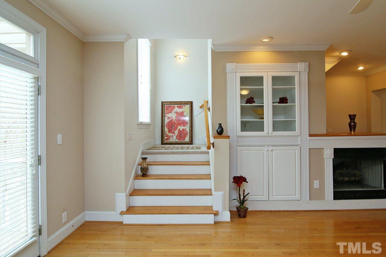 4806 Crestmore Road Raleigh, NC 27612 - Photo 6 of 25 Gallery Image 6