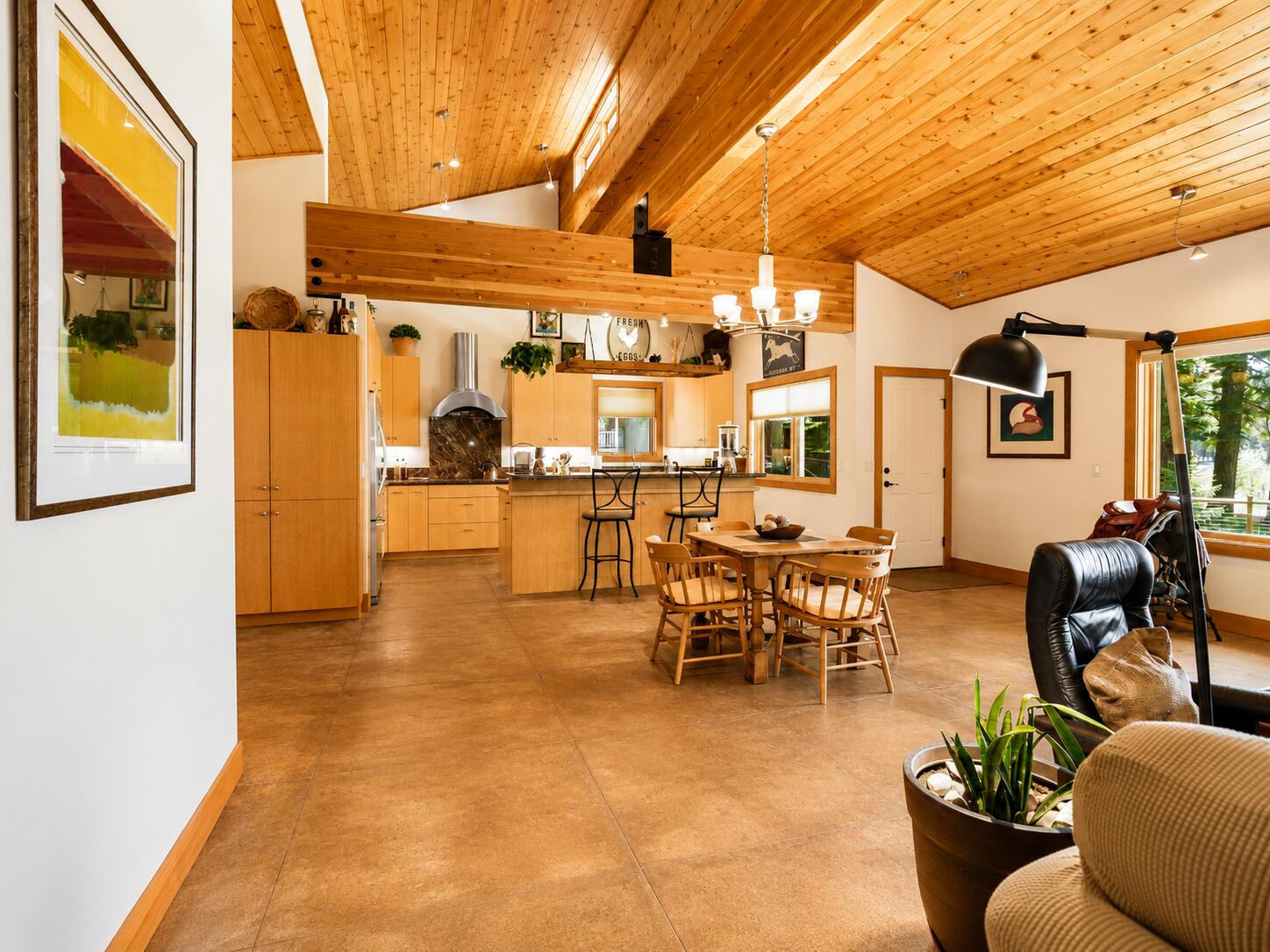 4990 East Hyatt Lake Road Ashland, OR 97520 - Photo 10 of 43 26