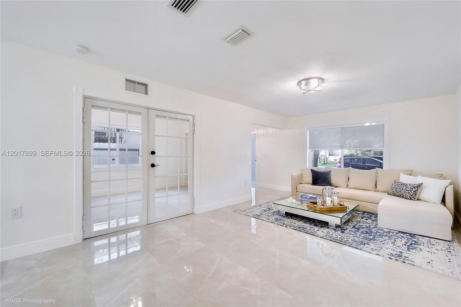 4712 Southwest 2nd Terrace Miami, FL 33134 - Photo 5 of 24