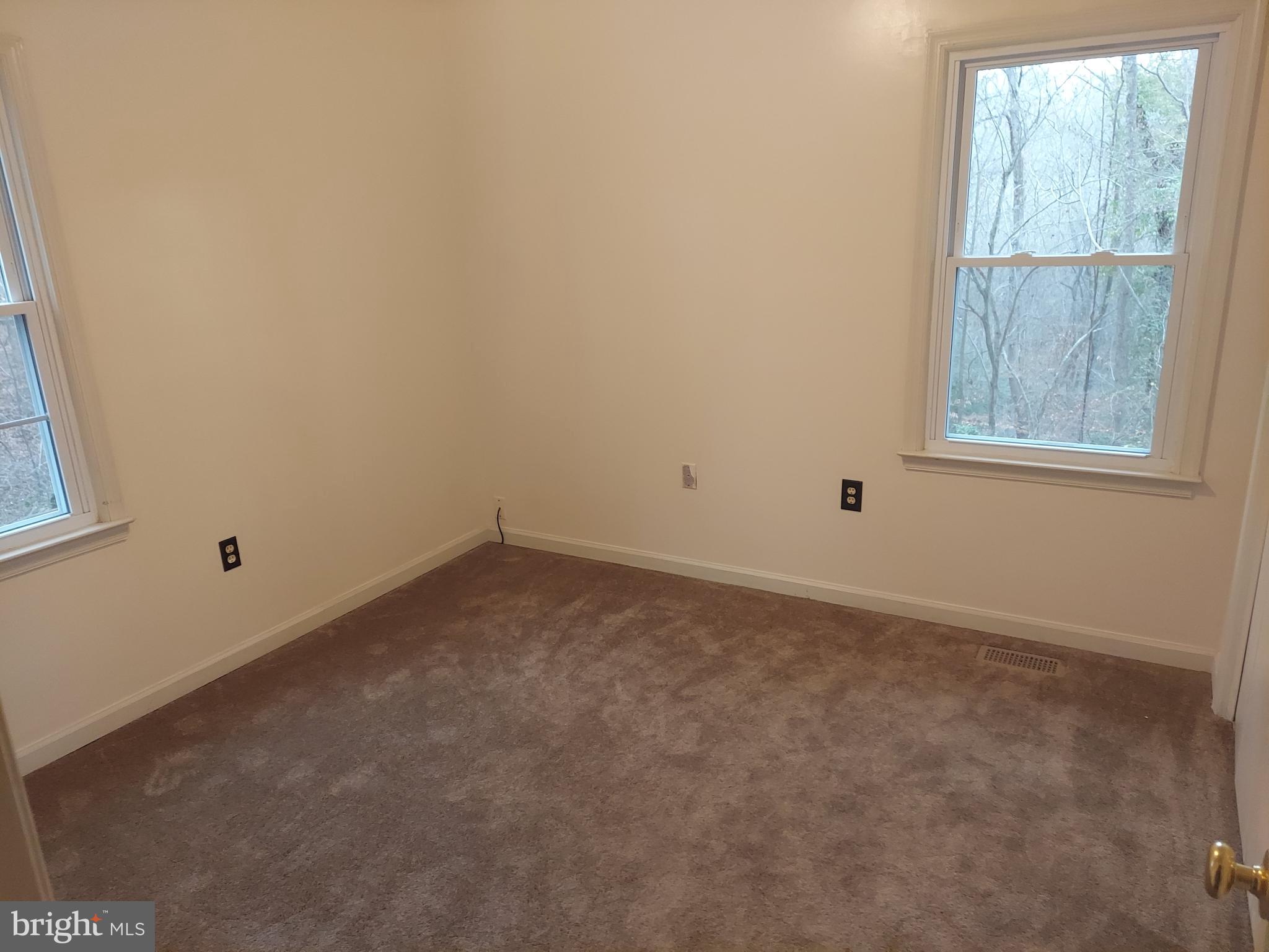 5368 Caledon Road King George, VA 22485 - Photo 10 of 14 Gallery Image 10
