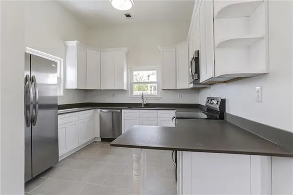 $1,850 | 3727 D'Hemecourt Street, Unit 3727, New Orleans, LA 70119