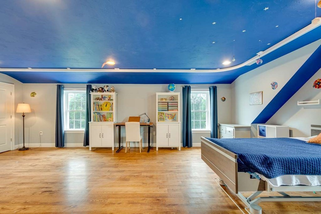3 Quail Ridge Road Merrimac, MA 01860 - Photo 33 of 36 a view of room with furniture and wooden floors