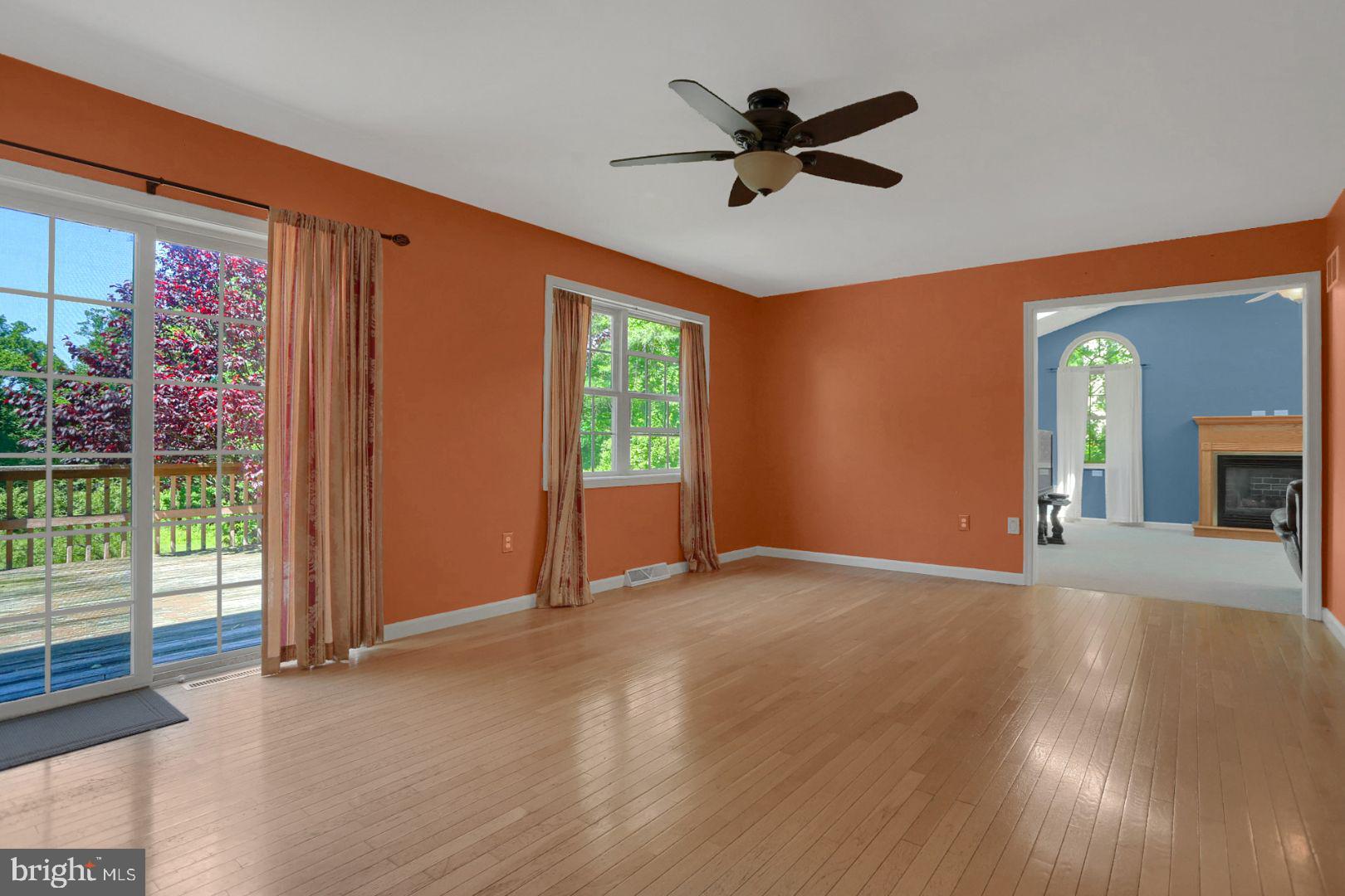 339 Candy Road Mohnton, PA 19540 - Photo 11 of 39 Breakfast /Sitting Area