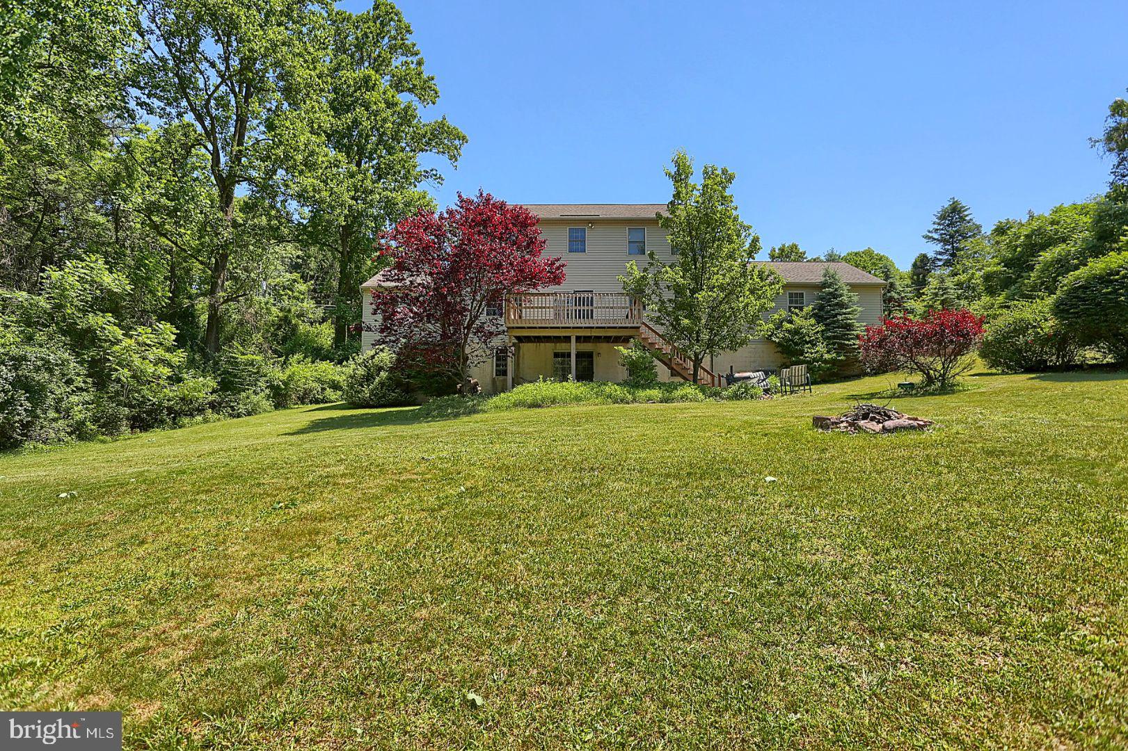 339 Candy Road Mohnton, PA 19540 - Photo 33 of 39 Exterior Rear