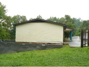 176 Harm Ridge Coeburn, VA 24230 - Photo 2 of 12 Photo 2