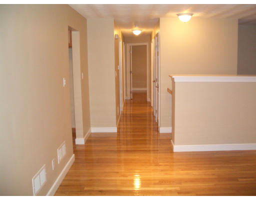 18 Princeton Road Burlington, MA 01803 - Photo 7 of 12 Gallery Image 7