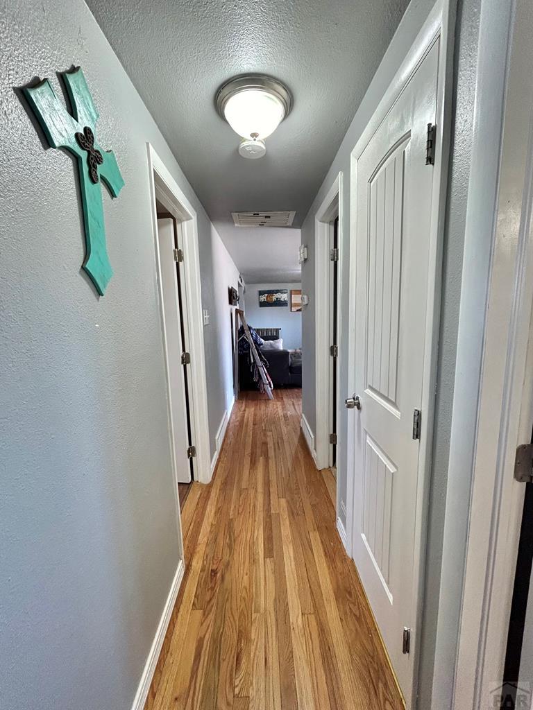 1731 Comanche Road Pueblo, CO 81001 - Photo 6 of 22 Gallery Image 6