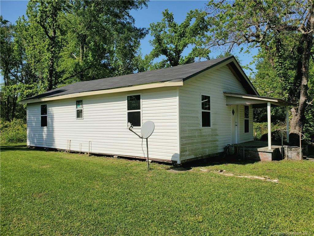 1009 Allen Street Dequincy, LA 70633 - Photo 2 of 8