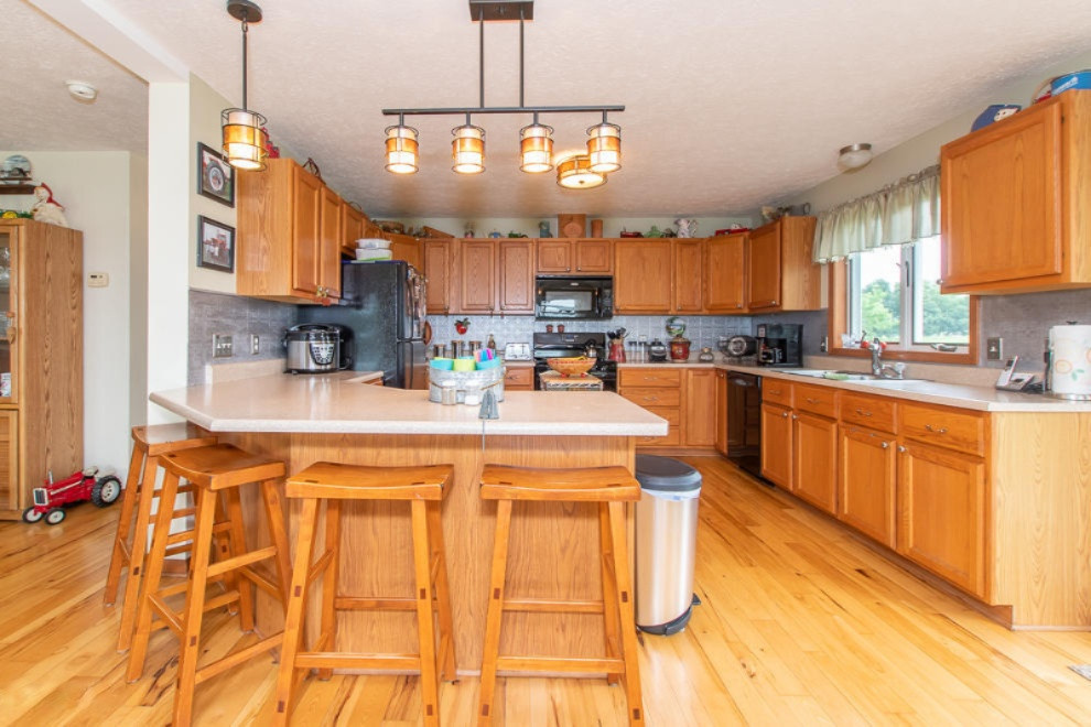 9423 Banfield Road Dowling, MI 49050 - Photo 8 of 35 RN5_9777
