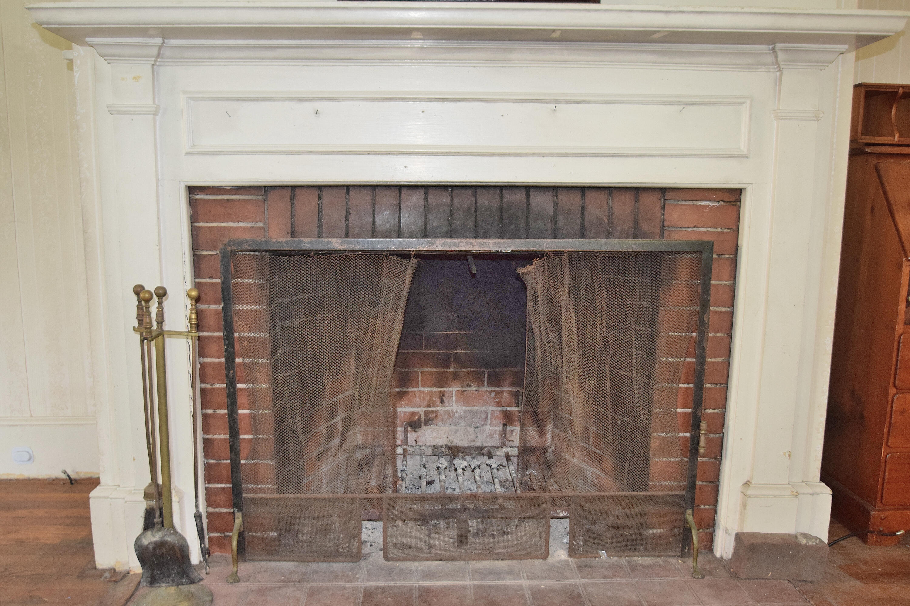15 Deerfield Road Portland, ME 04101 - Photo 8 of 61 Fireplace