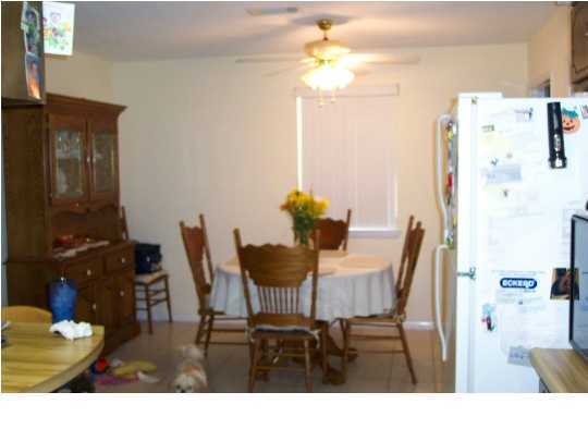 5397 Monterrey Road Crestview, FL 32539 - Photo 3 of 12 Gallery Image 3