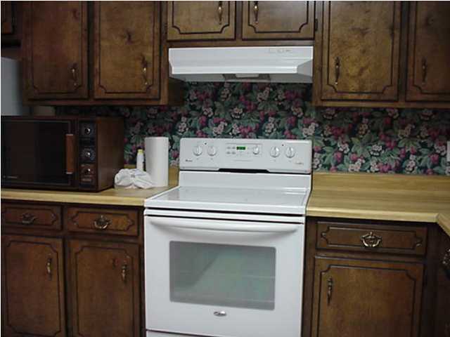 5397 Monterrey Road Crestview, FL 32539 - Photo 8 of 12 Gallery Image 8