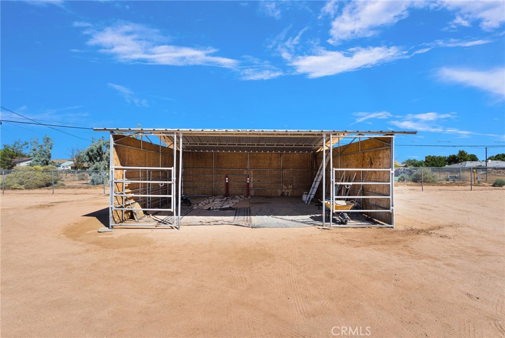14570 Gayhead Road Apple Valley, CA 92307 - Photo 42 of 54 Gallery Image 42