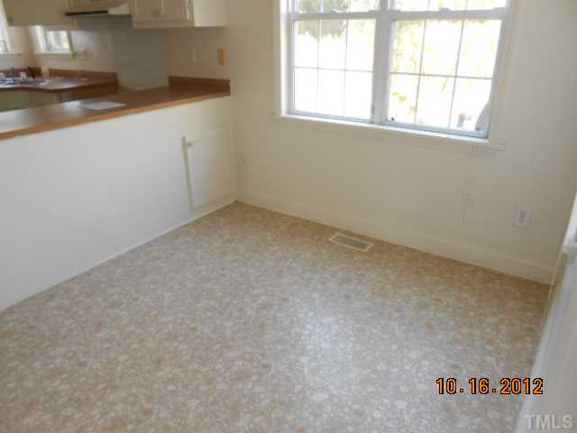 210 Harris Road Smithfield, NC 27577 - Photo 6 of 7 Gallery Image 6