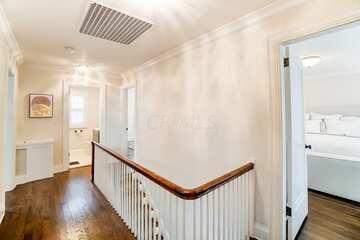 2272 Tremont Road Upper Arlington, OH 43221 - Photo 38 of 81