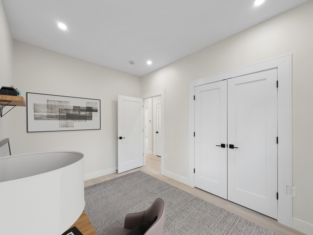 18 Elmcrest Road North Andover, MA 01845 - Photo 12 of 40 Gallery Image 12