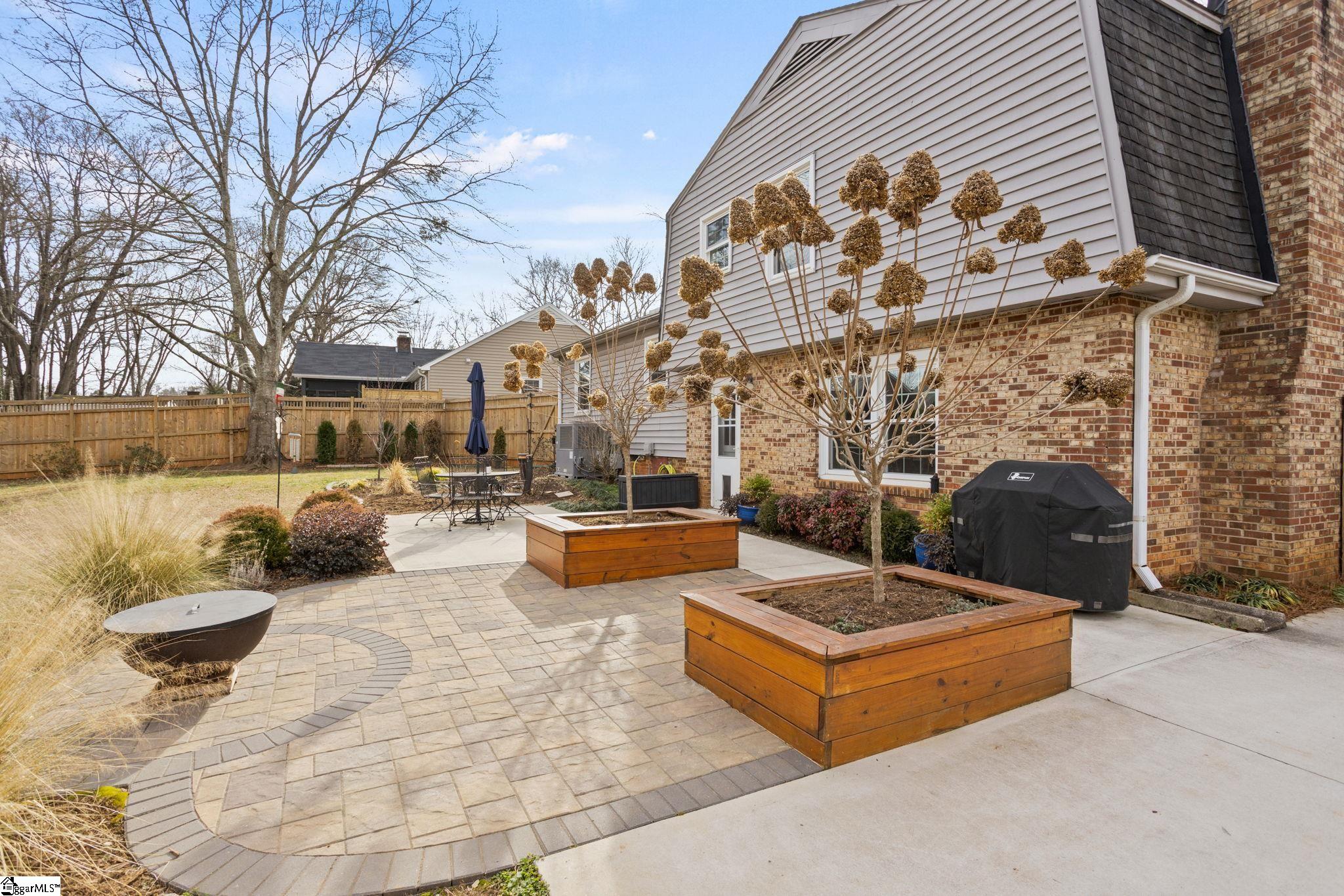 4929 Bridle Path Lane Greenville, SC 29615 - Photo 4 of 23