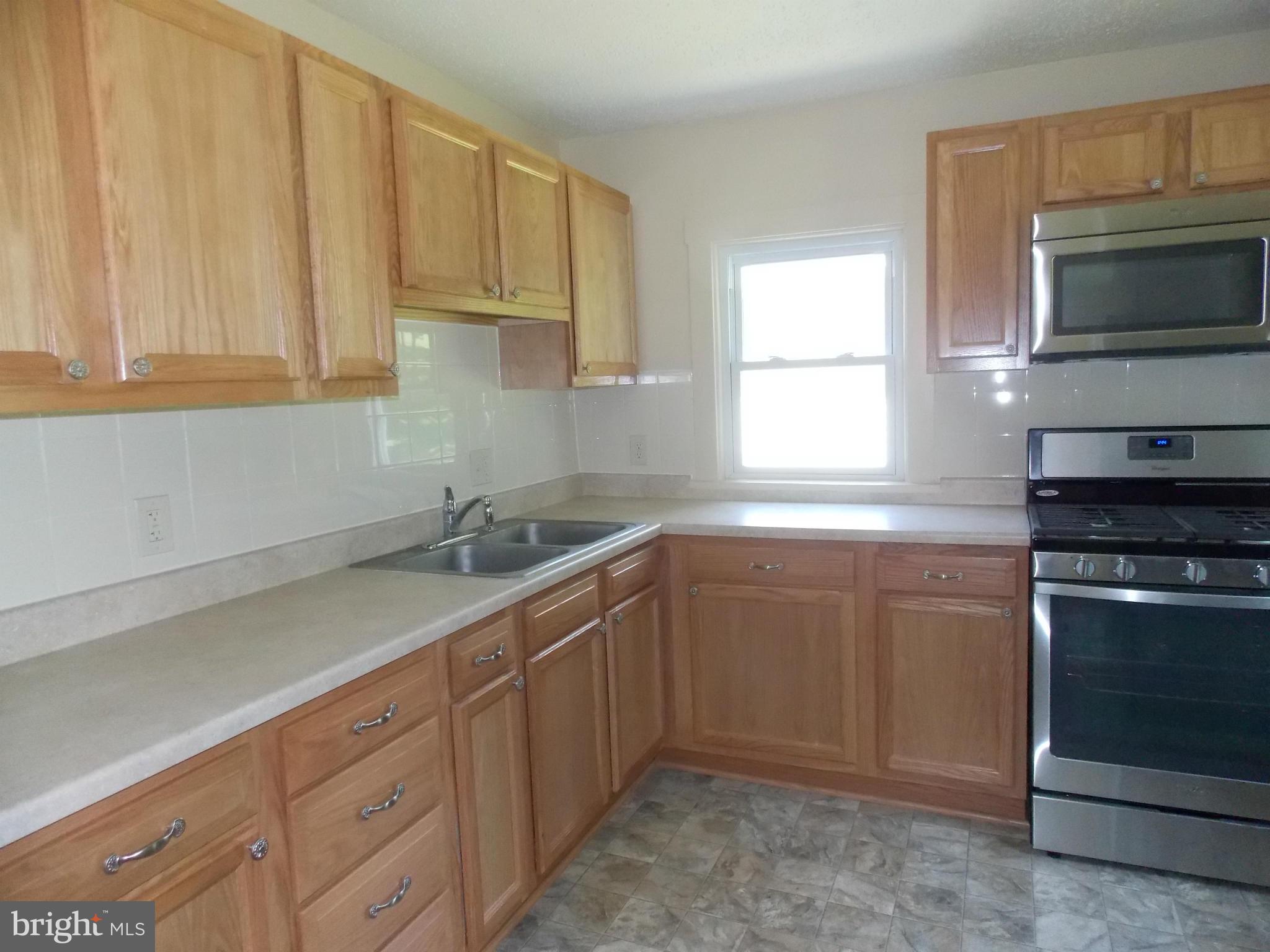 39 Frazier Road Warrenton, VA 20186 - Photo 8 of 14 Kitchen