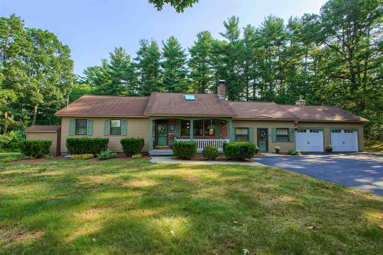 4 Simpson Road Pelham, NH 03076 - Photo 1 of 40