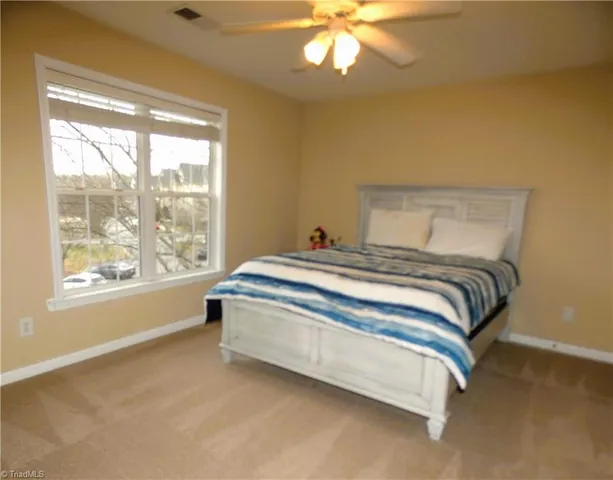 $230,000 | 6941 Hanesbrook Circle, Unit 301, Clemmons, NC 27012