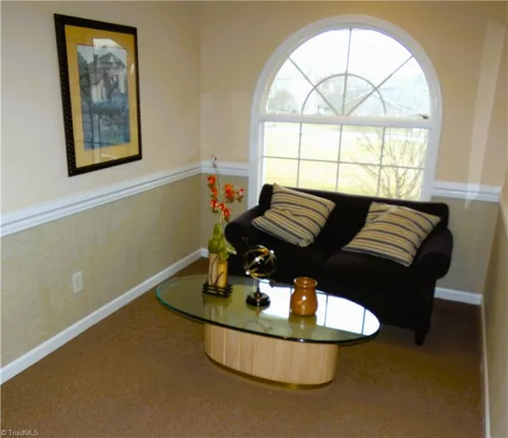 $230,000 | 6941 Hanesbrook Circle, Unit 301, Clemmons, NC 27012