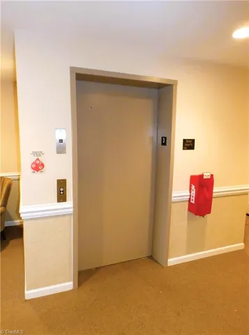 $230,000 | 6941 Hanesbrook Circle, Unit 301, Clemmons, NC 27012