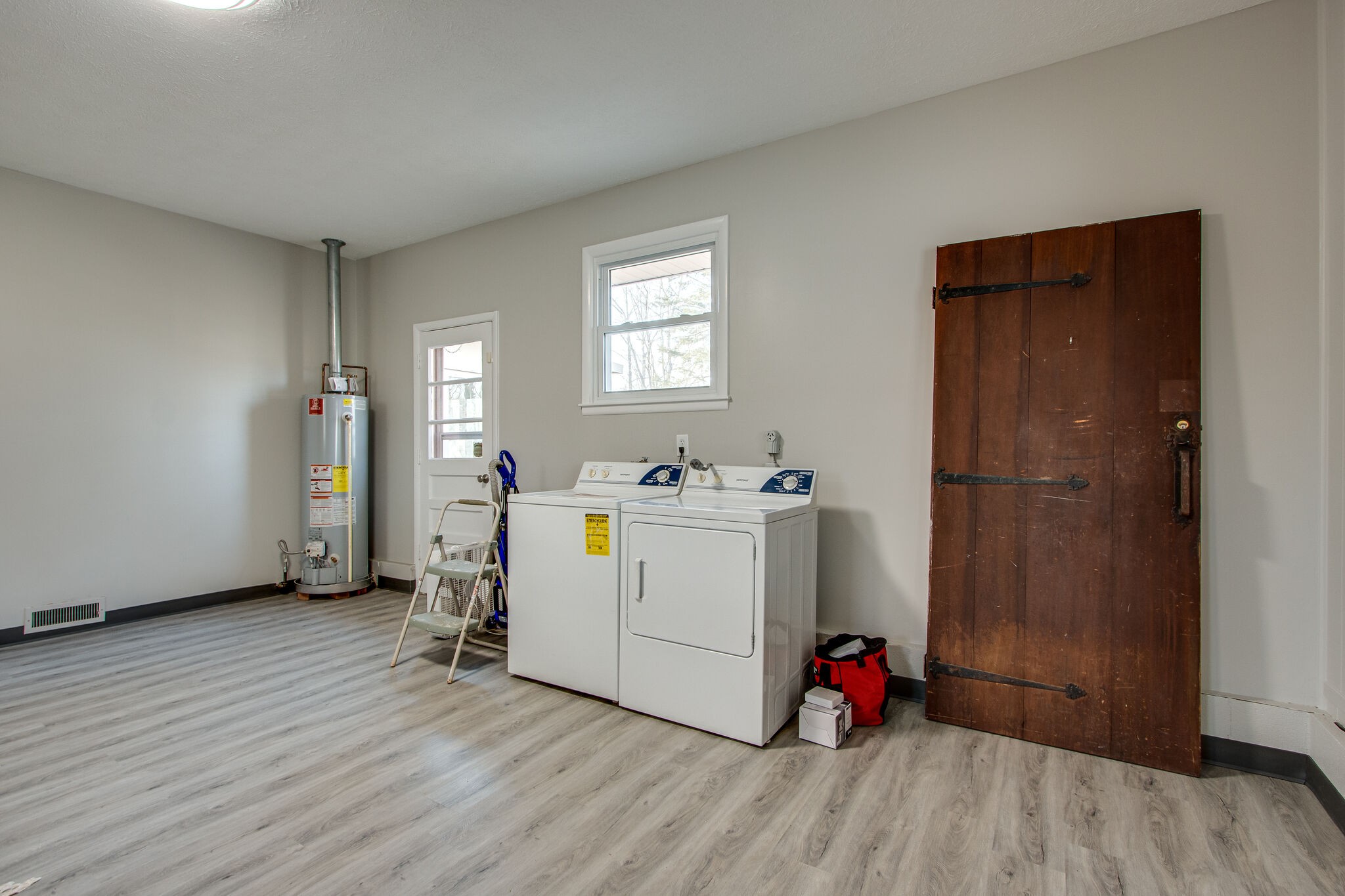 209 Lee Road Dickson, TN 37055 - Photo 16 of 27 Gallery Image 16