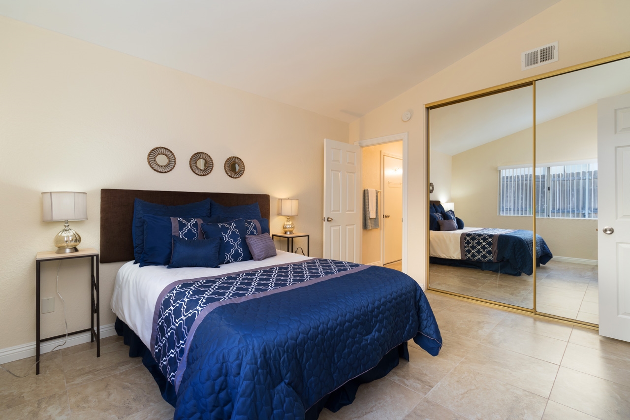 686 Hollowglen Road Oceanside, CA 92057 - Photo 10 of 17