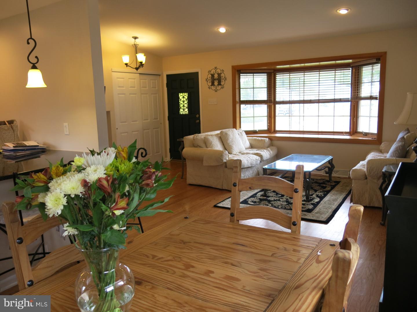 127 Paul Road Yardley, PA 19067 - Photo 11 of 25 Living Room