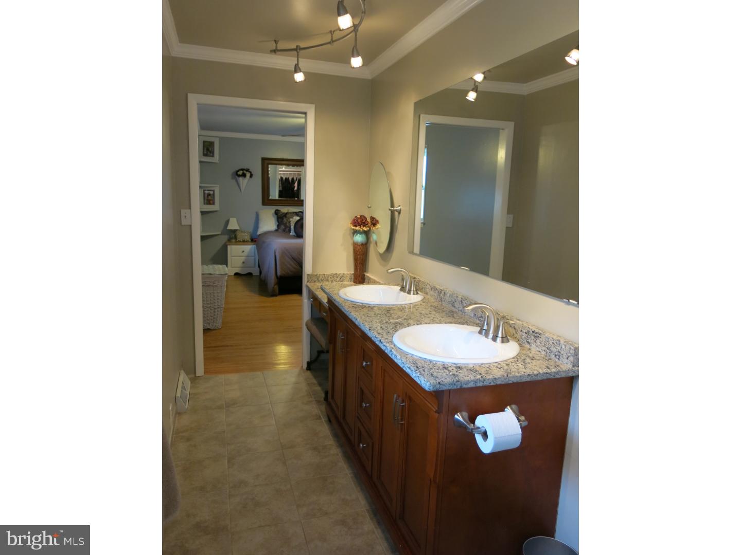 127 Paul Road Yardley, PA 19067 - Photo 21 of 25 Master Bathroom