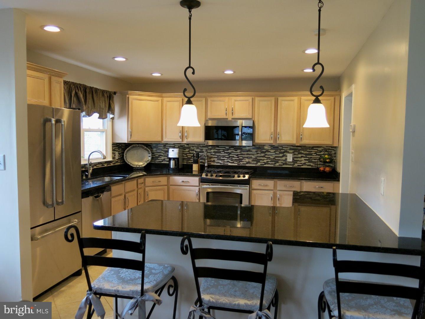 127 Paul Road Yardley, PA 19067 - Photo 7 of 25 Kitchen