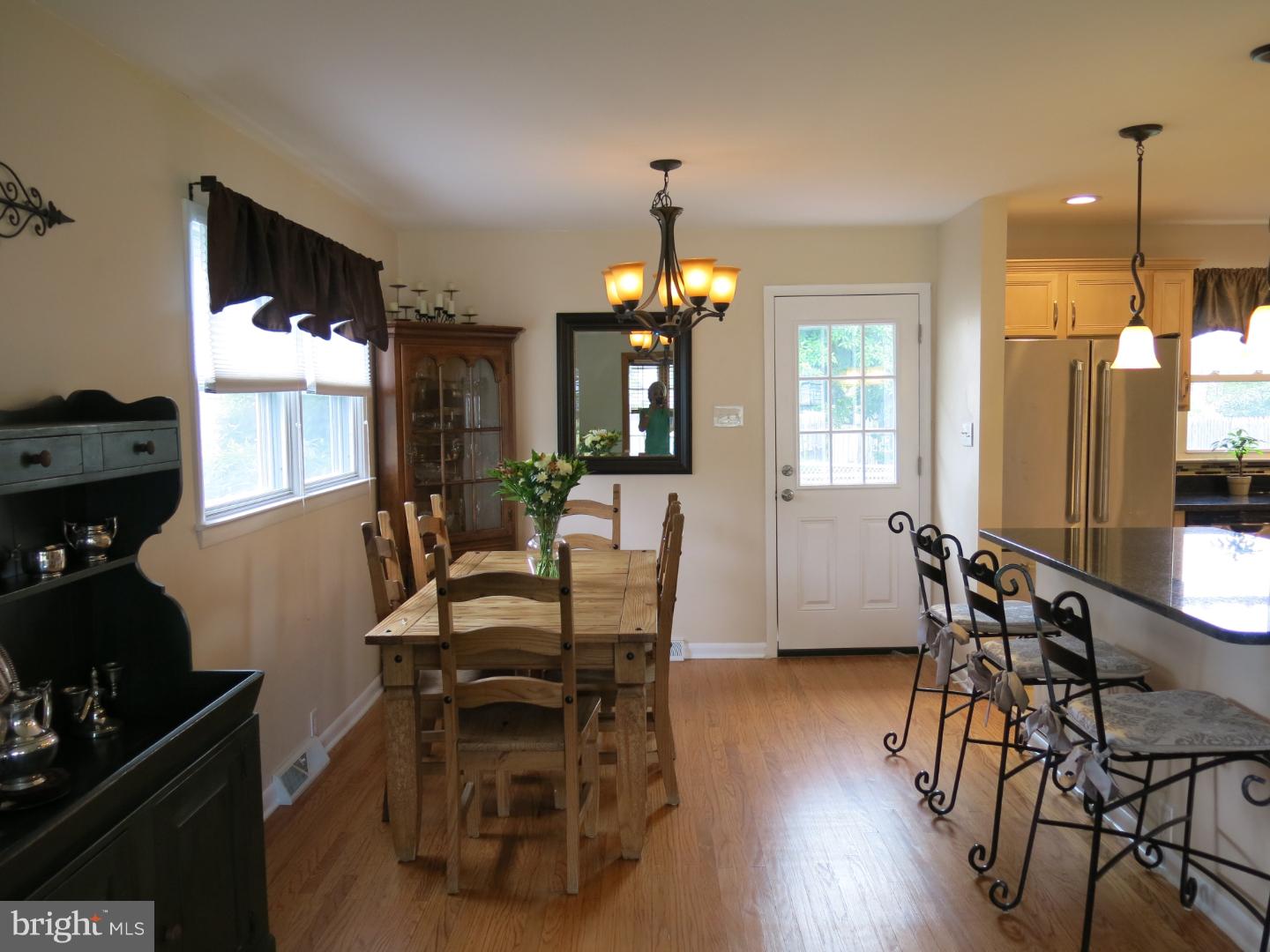 127 Paul Road Yardley, PA 19067 - Photo 10 of 25 Dining Room