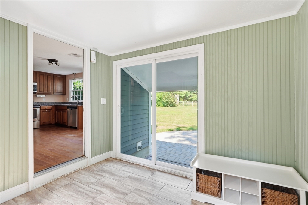 15 Prospect Road Plympton, MA 02367 - Photo 3 of 21