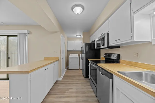 $1,350 | 21 Donnell Avenue, Havelock, NC 28532