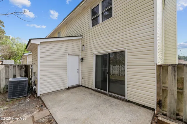 $1,350 | 21 Donnell Avenue, Havelock, NC 28532