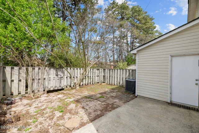 $1,350 | 21 Donnell Avenue, Havelock, NC 28532