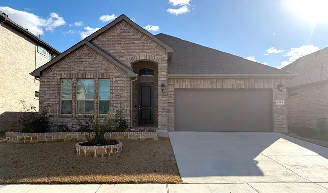 $2,795 | 4728 Dewy Rose Lane, Fort Worth, TX 76244