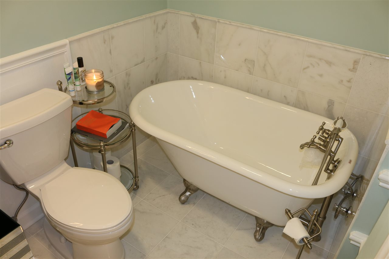 520 Springfork Drive, Unit 520 Cary, NC 27513 - Photo 18 of 25 New Claw Tub