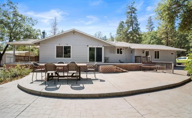 $489,000 | 18851 Penn Valley Drive, Penn Valley, CA 95946